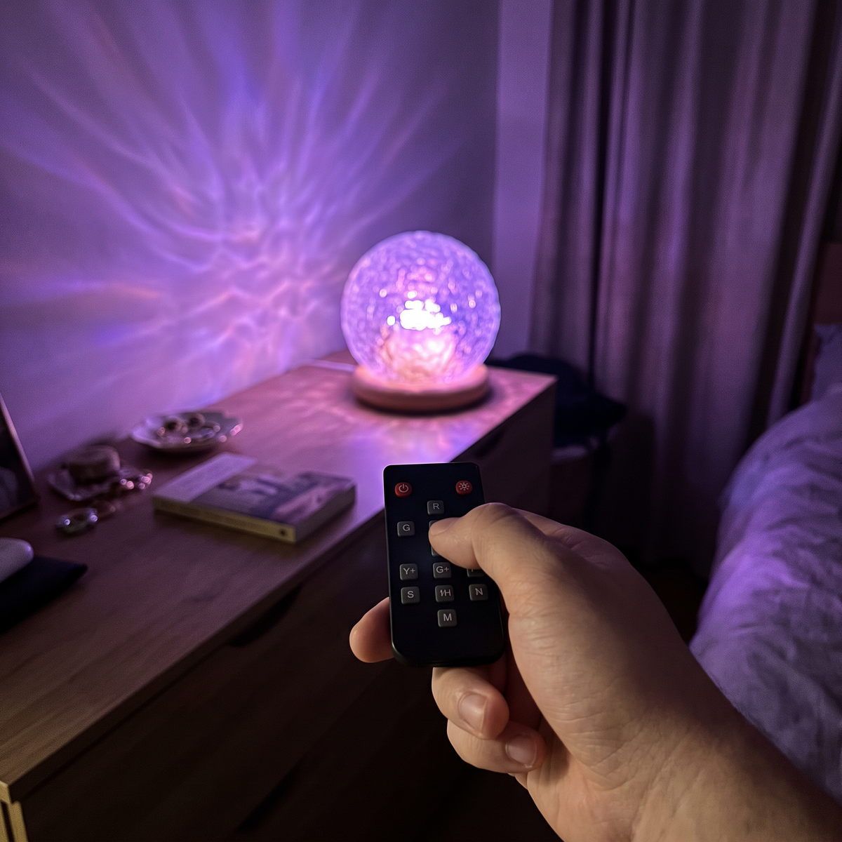 Changing the crystal projector's colour with the remote control